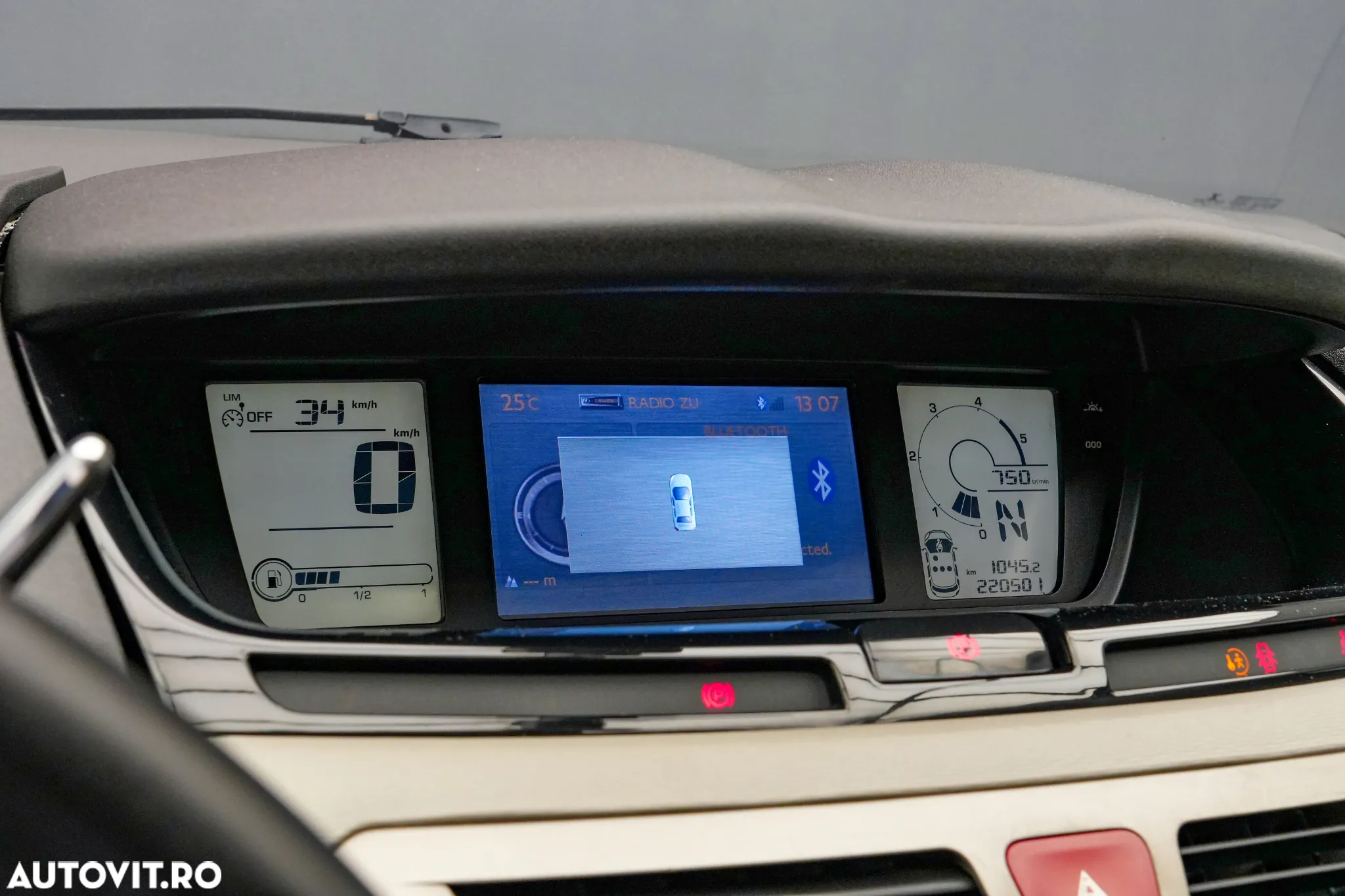 Citroën C4 Picasso - 19