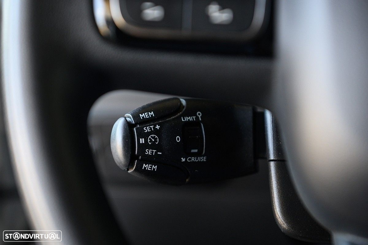 Citroën C3 1.2 PureTech C-Series - 33