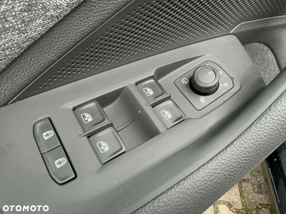Skoda Superb 2.0 TSI Edition 130 DSG - 14