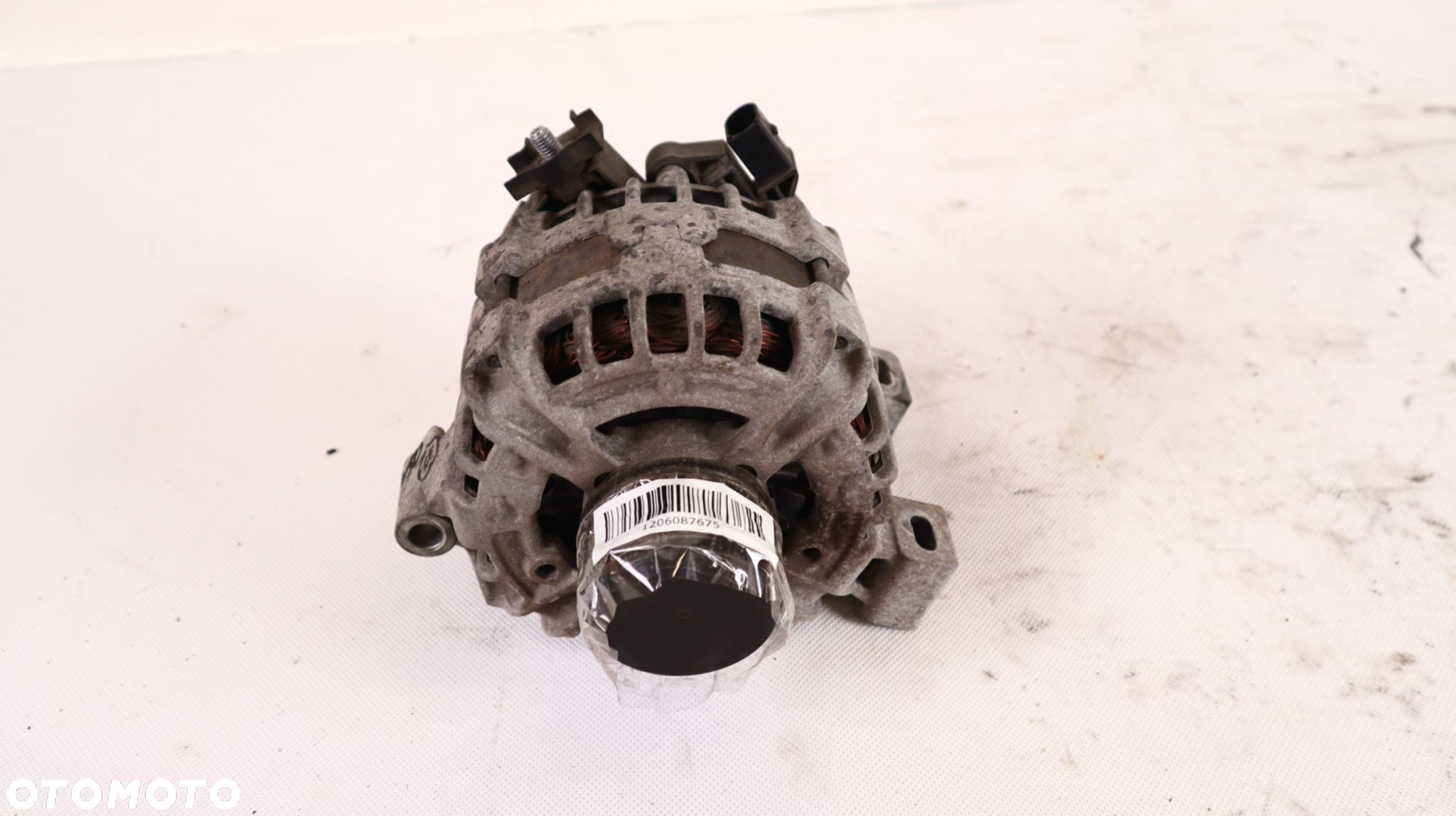 VOLVO V50 2.4 D5 ALTERNATOR 31288879 - 8