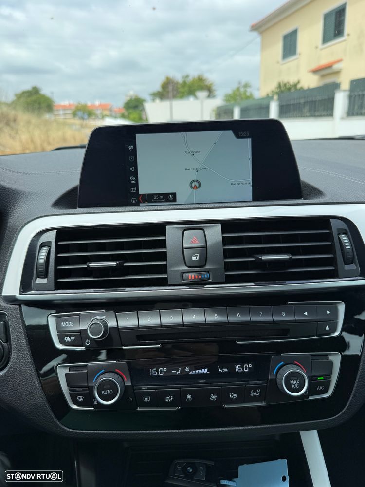 BMW 116 d Aut. Sport Line — fotografia 23