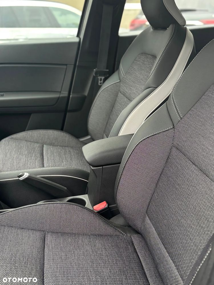 Renault Captur 1.0 TCe Intens - 6