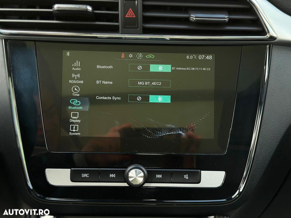 MG ZS EV Luxury - 30