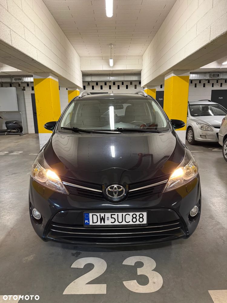 Toyota Verso 1.8 7-Sitzer Comfort - 1
