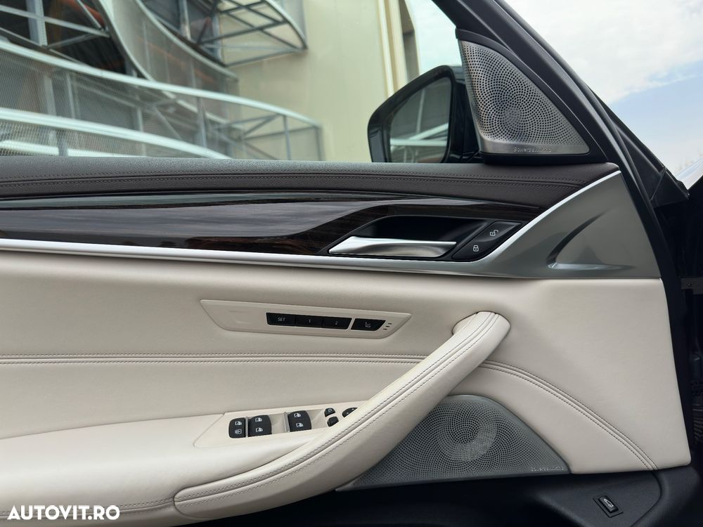 BMW Seria 5 530d AT - 14