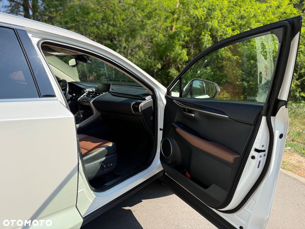 Lexus NX 200t Prestige AWD - 13