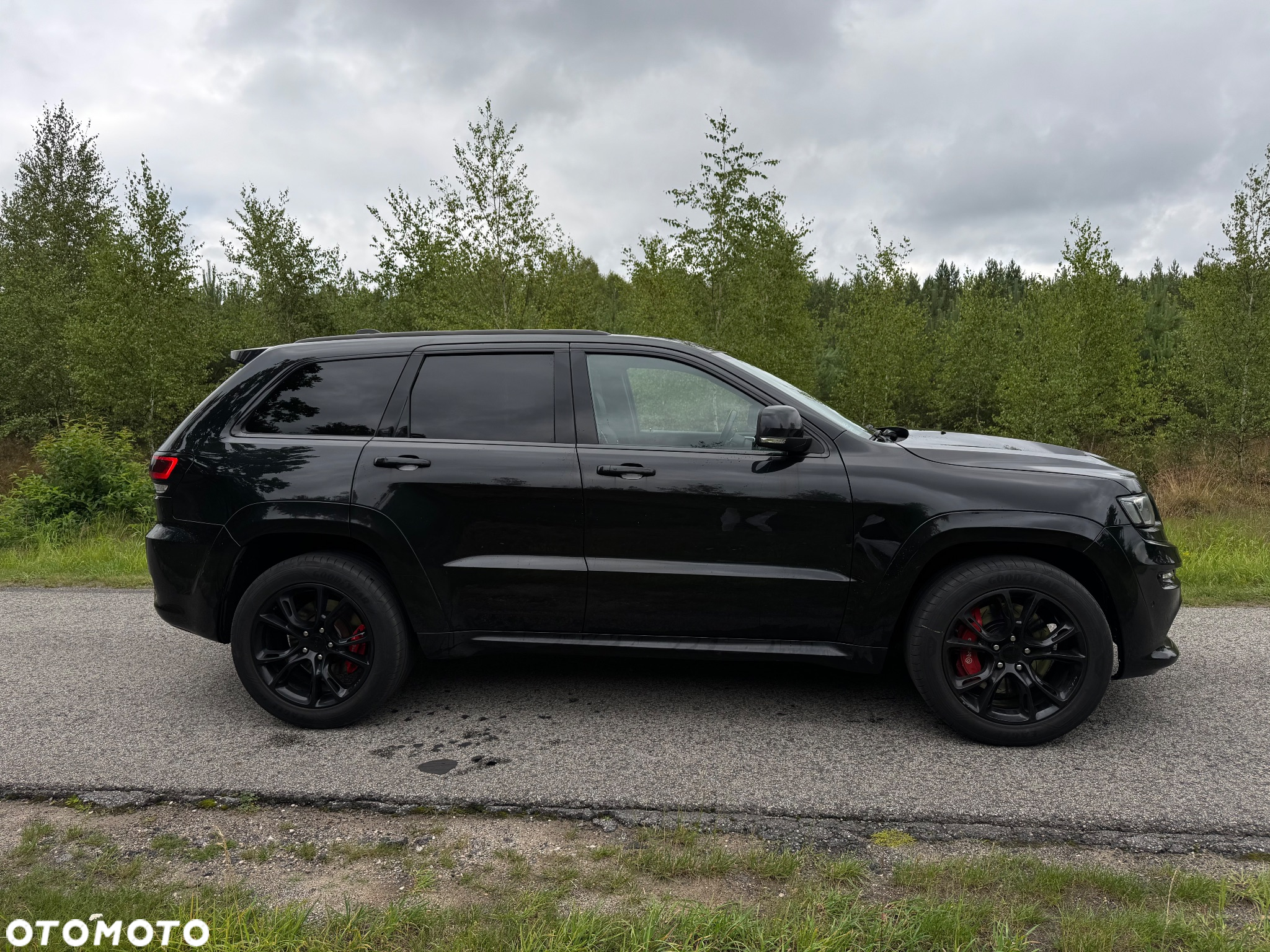 Jeep Grand Cherokee SRT - 8