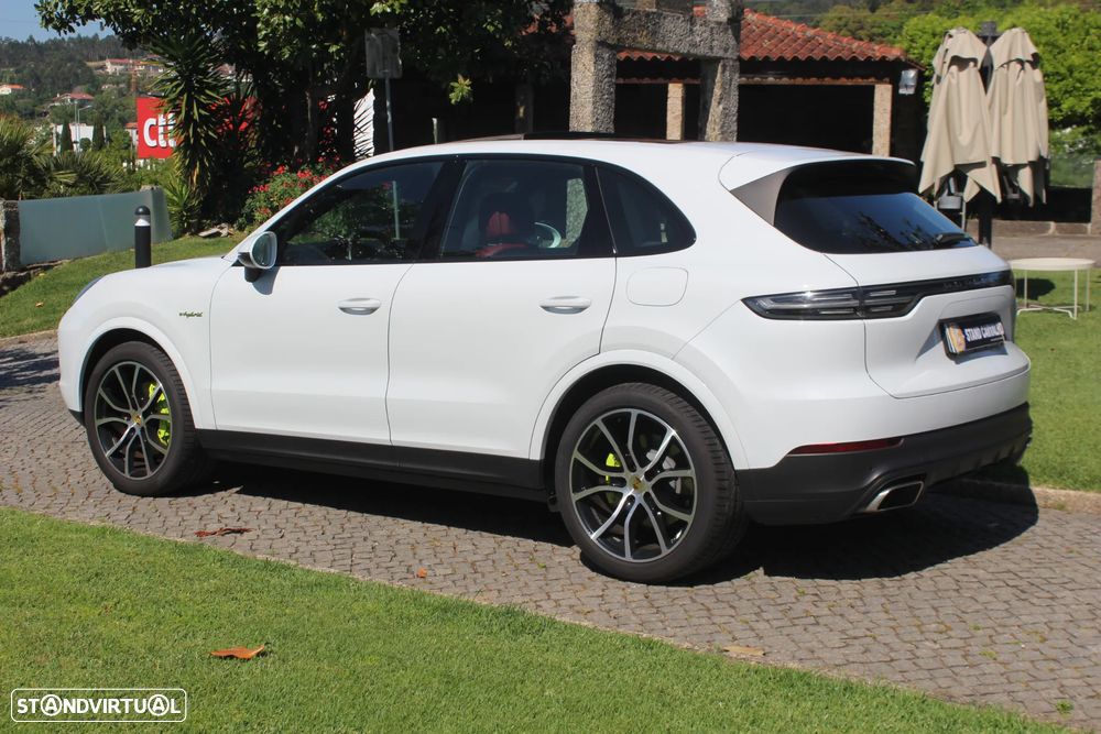 Porsche Cayenne S E-Hybrid - 9