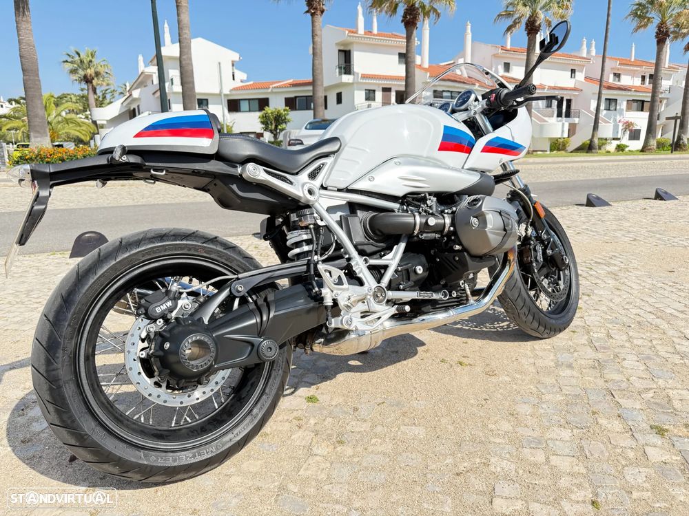 BMW R nineT Racer - 34