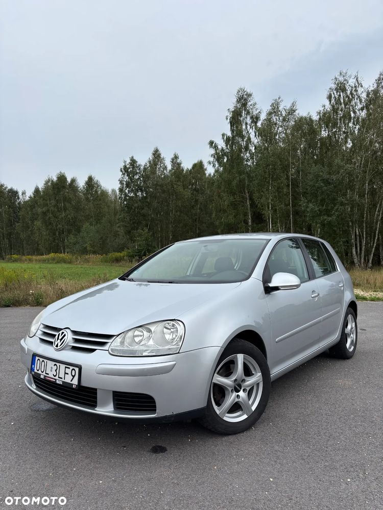 Volkswagen Golf V 1.6 Comfortline - 1