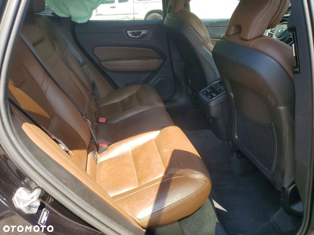 Volvo XC 60 T5 AWD Inscription - 13