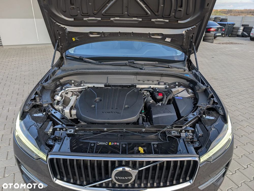 Volvo XC 60 B4 B Essential - 20