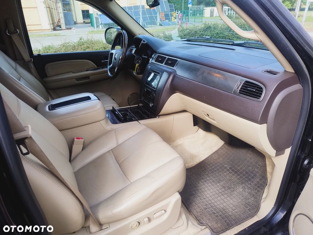 GMC Yukon Denali 6.2 - 16