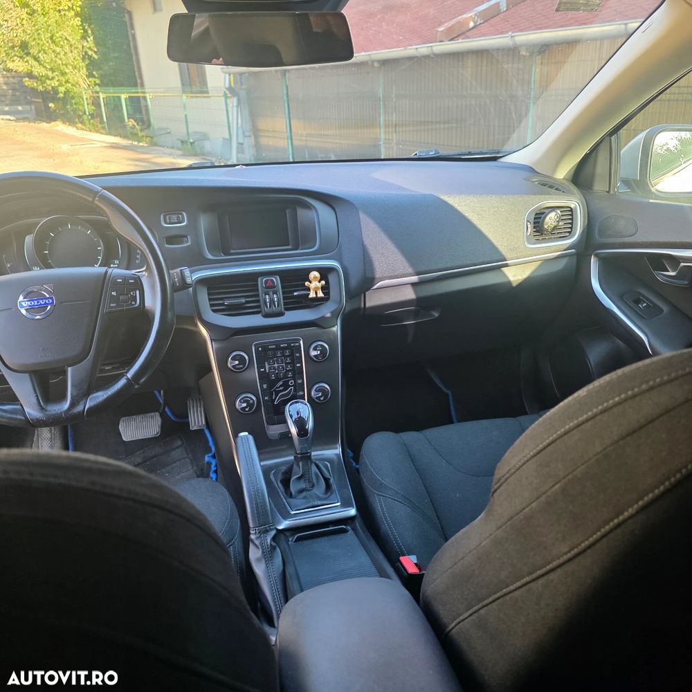 Volvo V40 D2 Powershift - 5