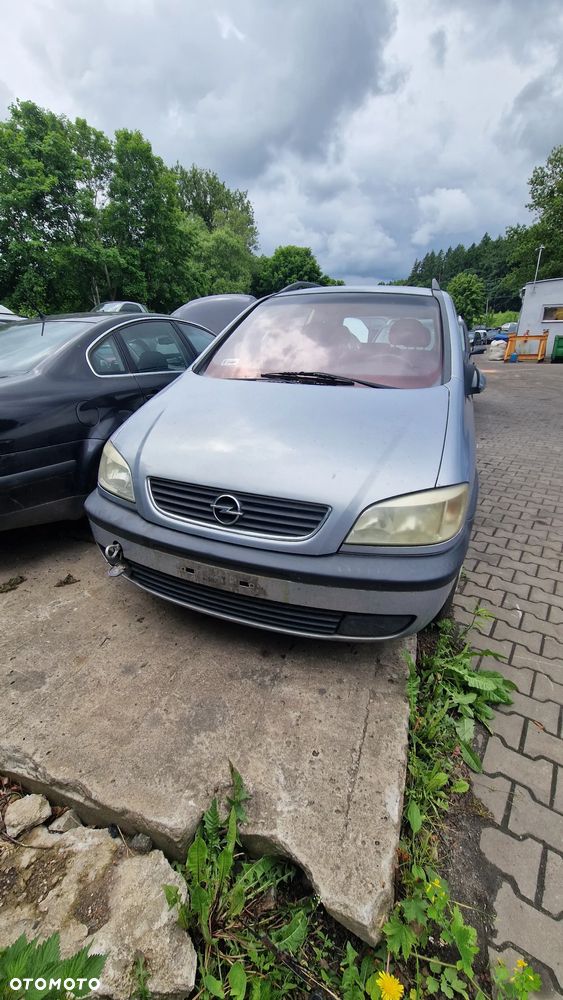 Opel ZAFIRA A na części - 1