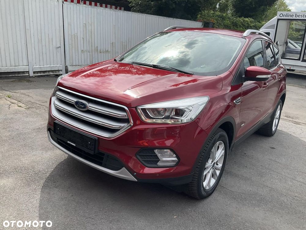 Ford Kuga 1.5 EcoBoost 4WD Titanium - 9