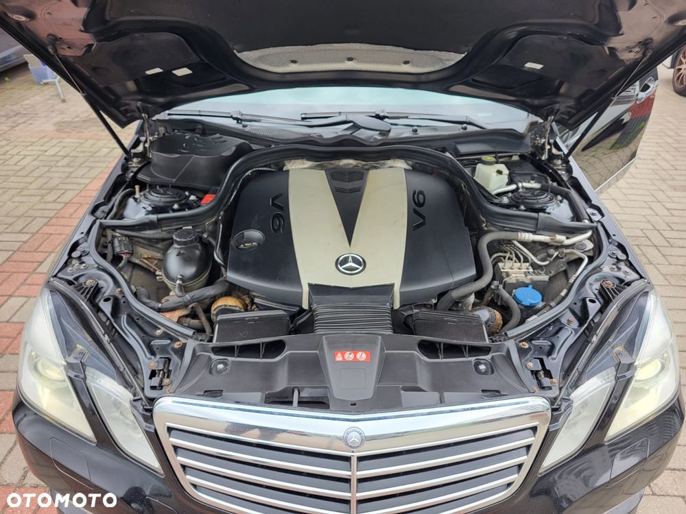 Mercedes-Benz Klasa E 350 CDI 4-Matic Avantgarde - 34
