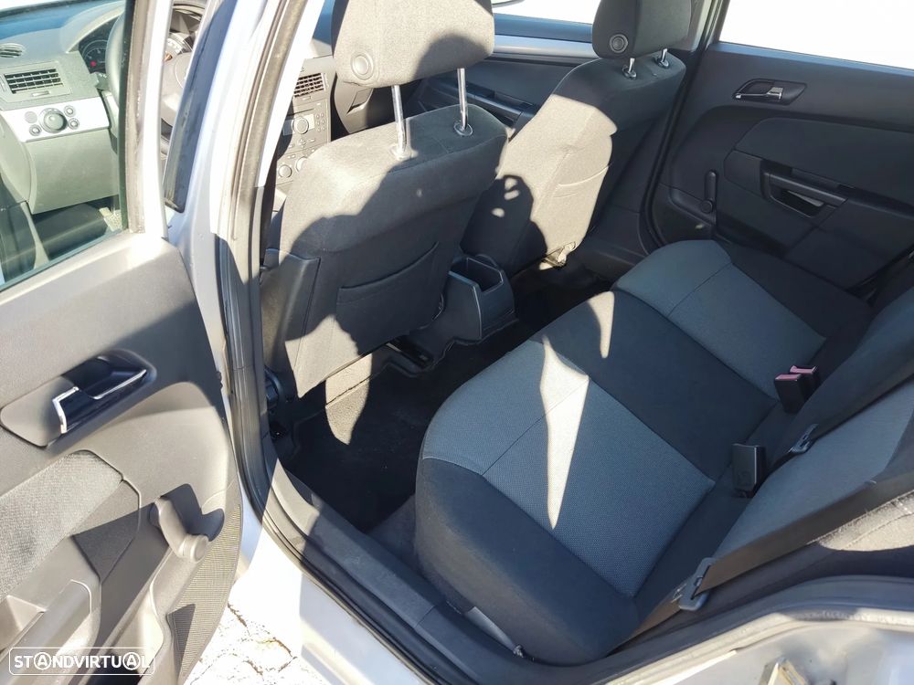 Opel Astra Caravan 1.7 CDTI Edition - 16