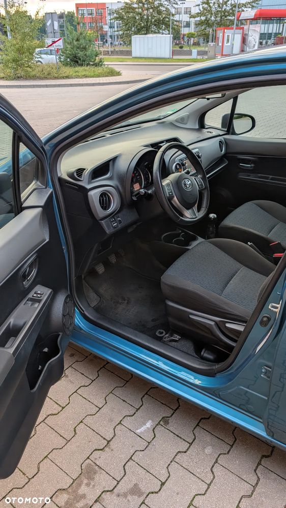 Toyota Yaris 1.0 Active - 5