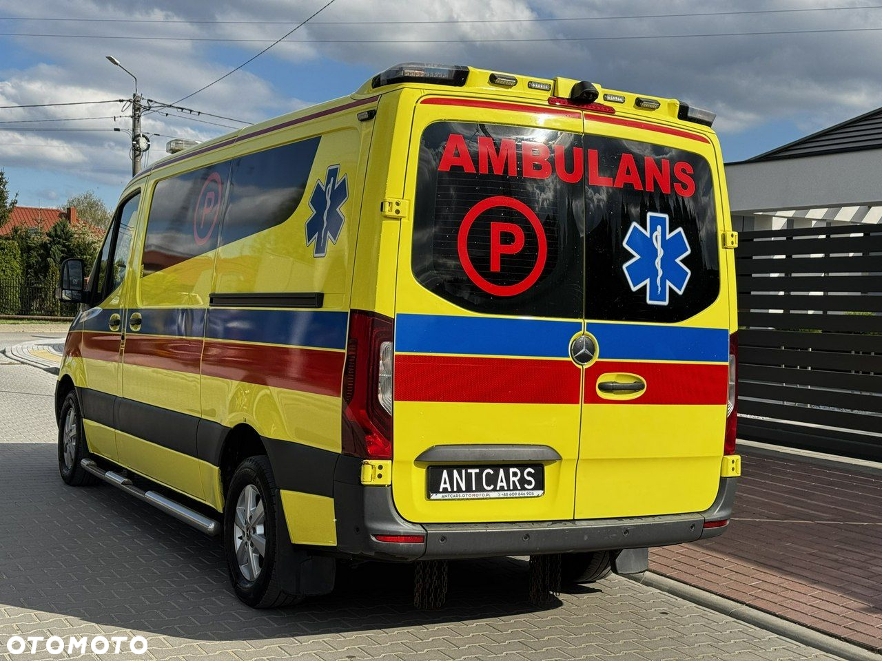 Mercedes-Benz Sprinter - 5