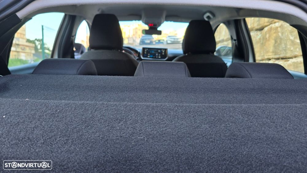 Peugeot 208 1.2 PureTech Active - 51