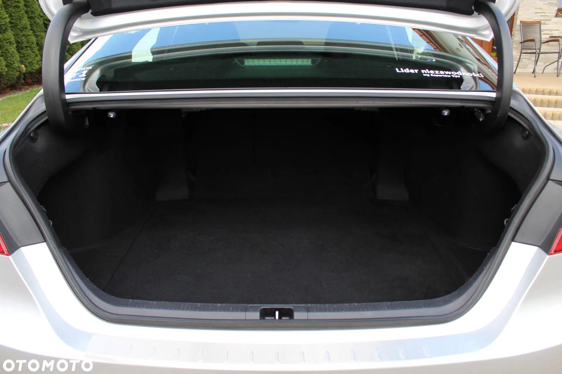 Toyota Camry 2.5 Hybrid Comfort CVT - 40
