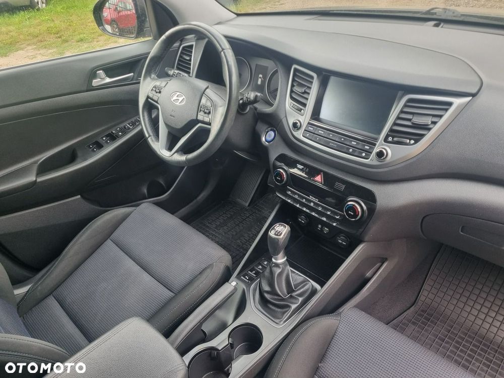Hyundai Tucson - 24