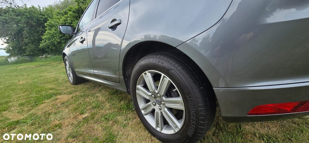 Volvo XC 60 D4 R-Design - 30