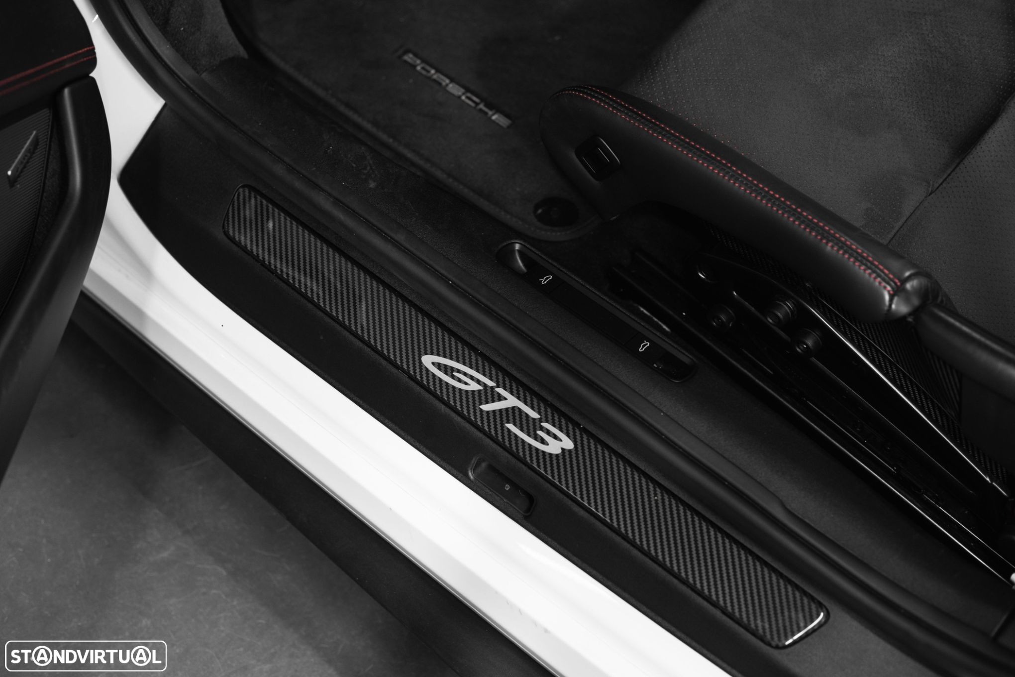 Porsche 911 (992) GT3 PDK - 28