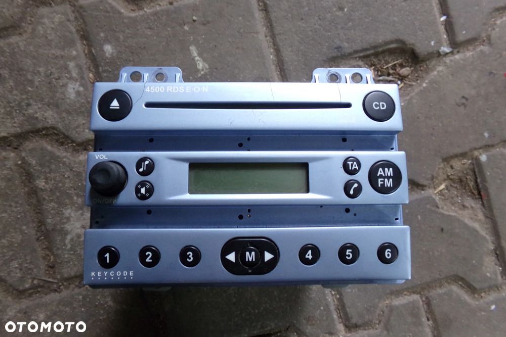 Radio Ford Fiesta 2005r. - 1