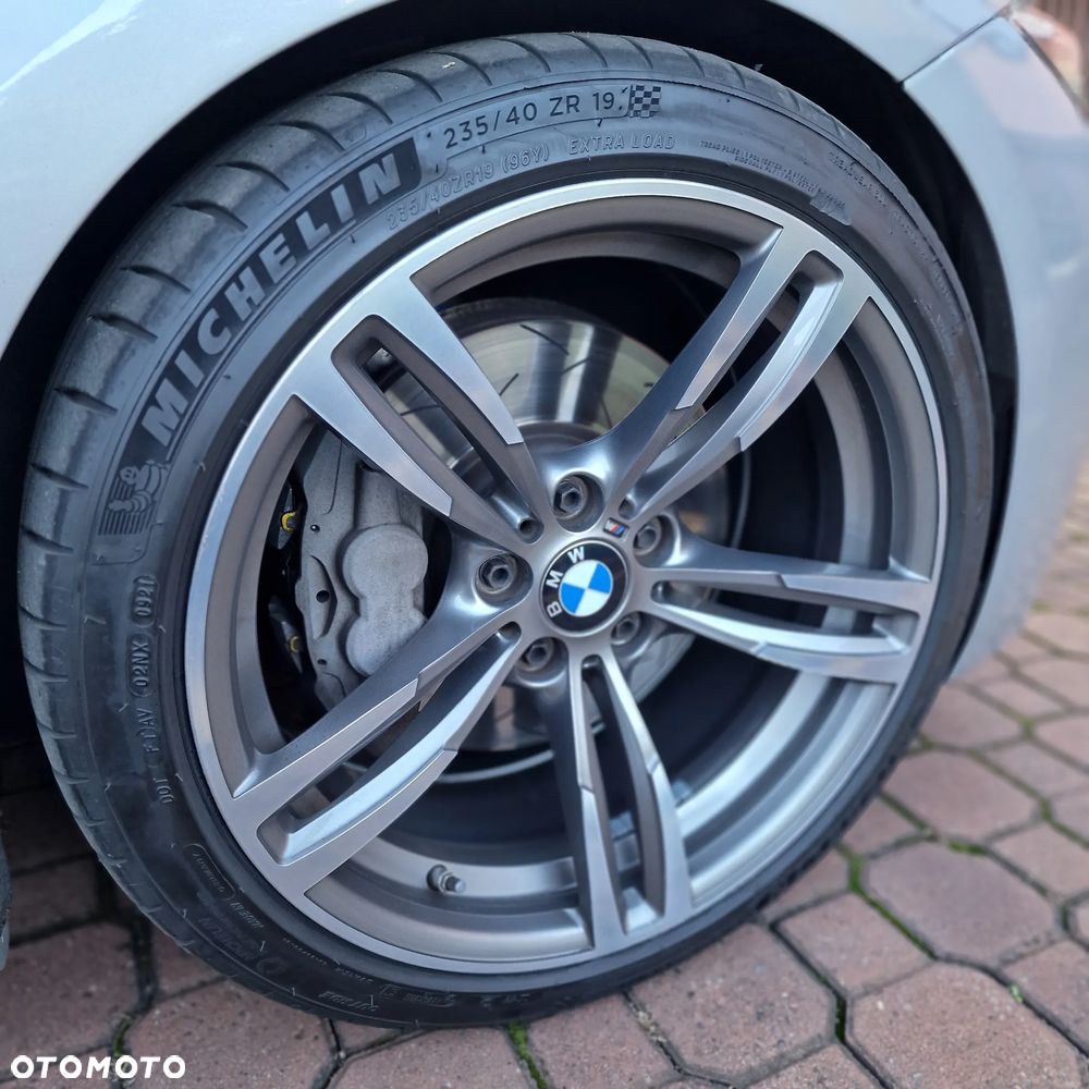 BMW Seria 3 330i xDrive M Sport - 34