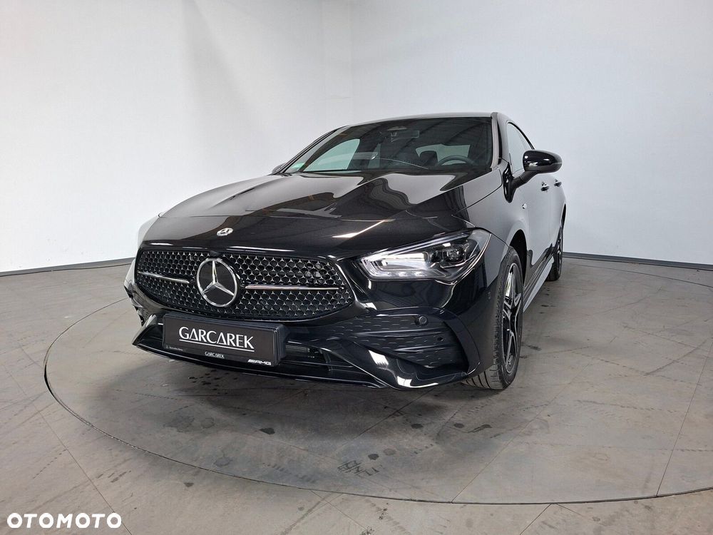 Mercedes-Benz CLA - 2