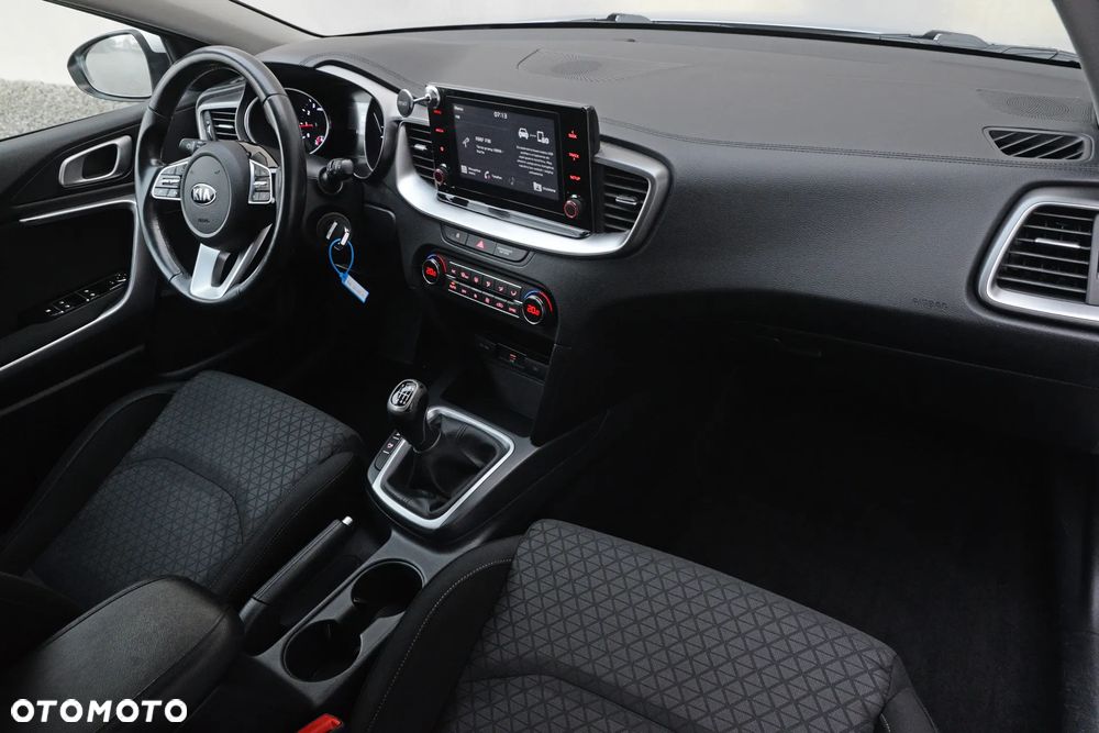 Kia Ceed 1.4 T-GDI L - 39