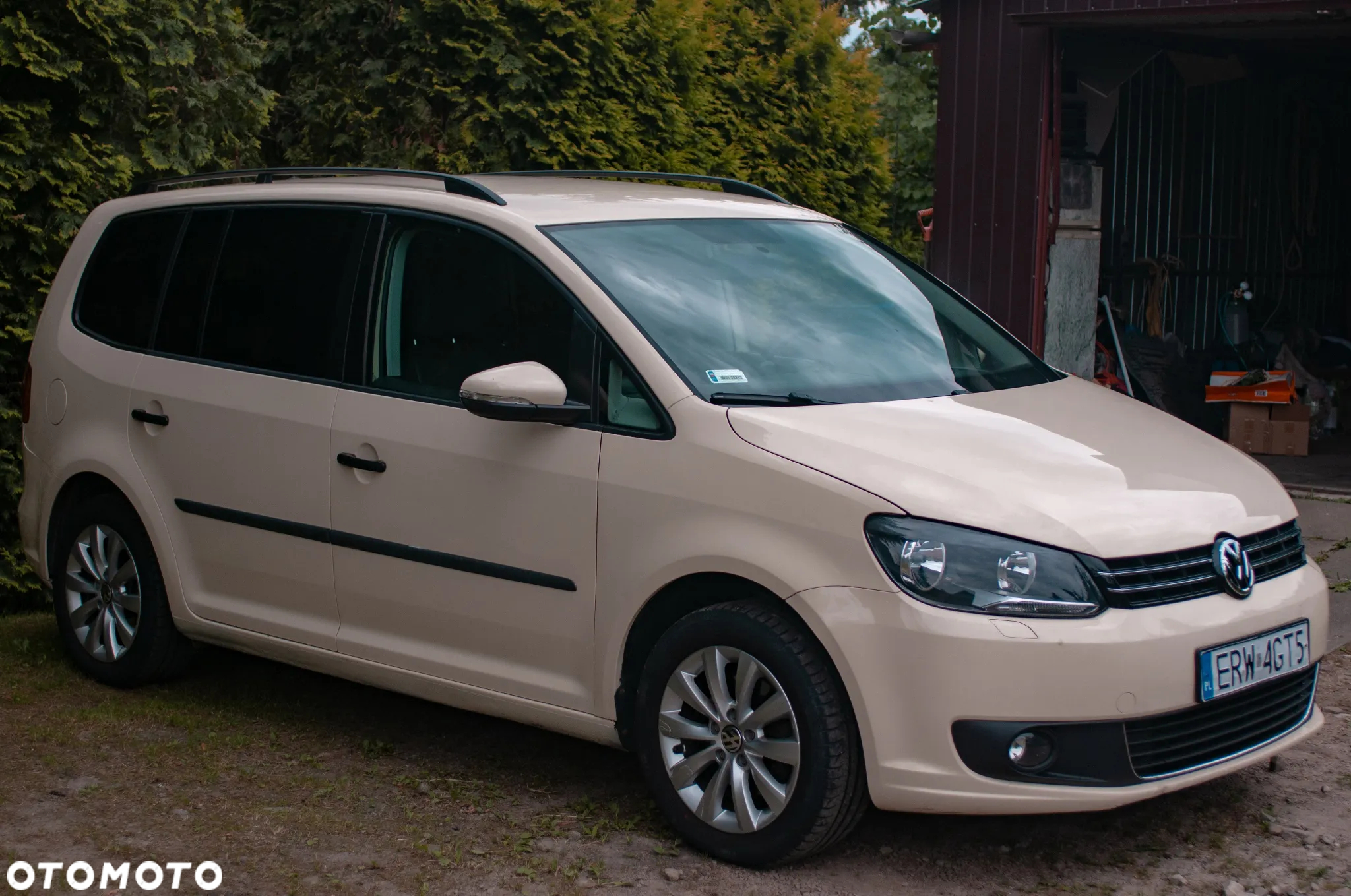 Volkswagen Touran 1.6 TDI DPF Comfortline DSG - 3
