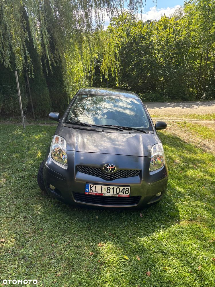 Toyota Yaris - 2