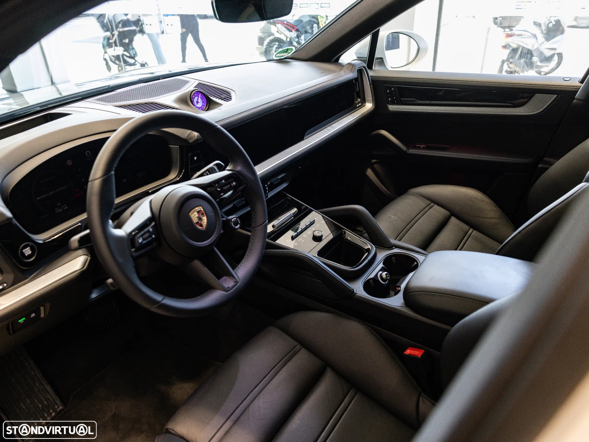 Porsche Cayenne Coupé E-Hybrid - 26