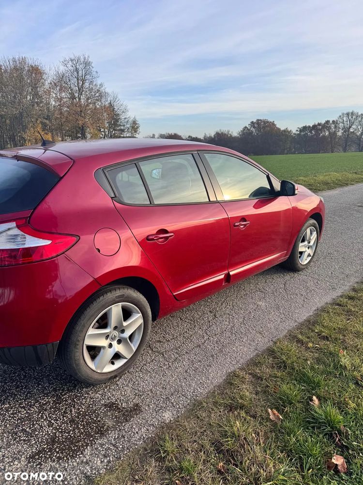 Renault Megane 1.5 dCi Life - 3