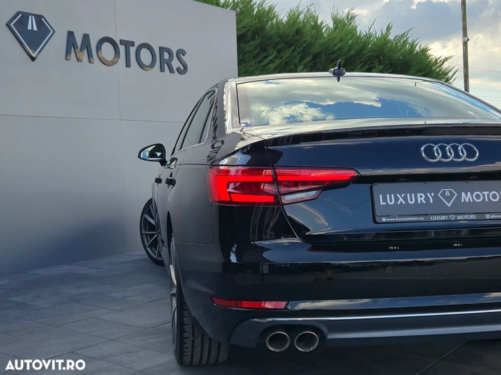 Audi A4 2.0 TDI DPF clean diesel S line Sportpaket - 37