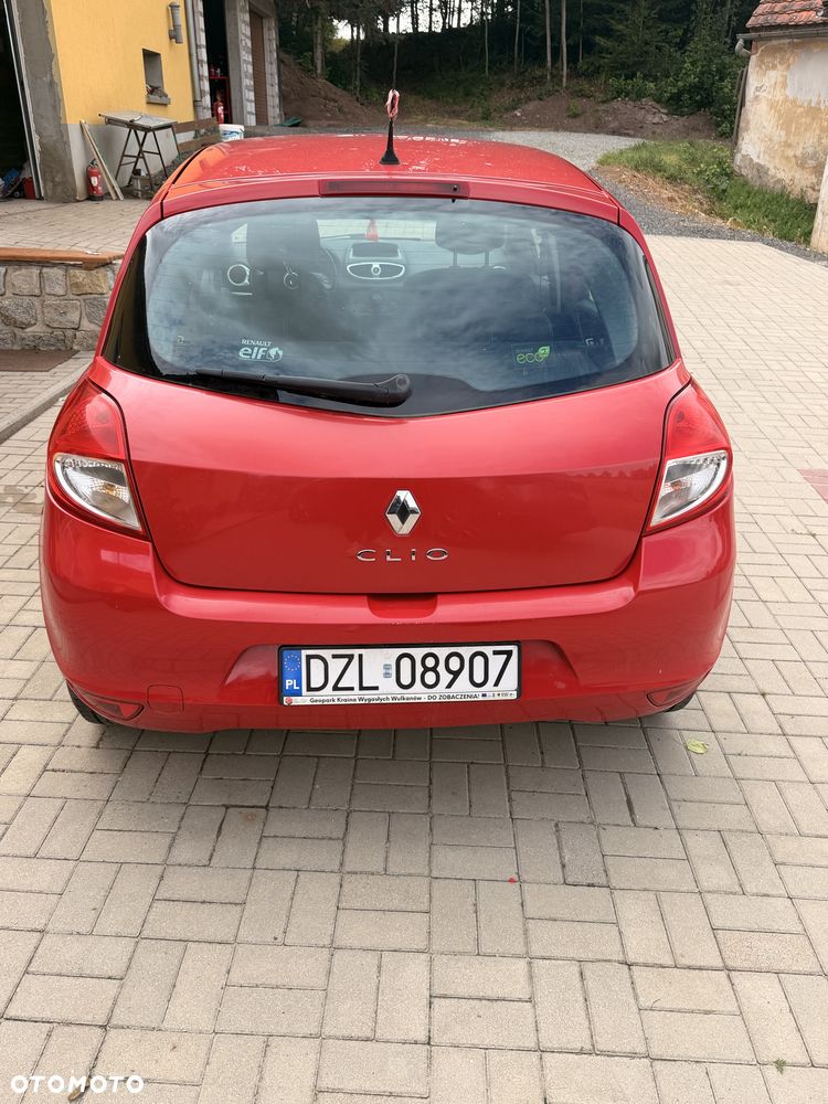 Renault Clio - 3