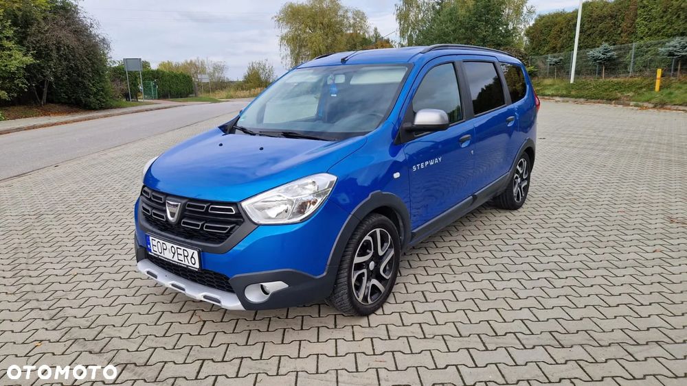 Dacia Lodgy TCe 115 Stepway - 28