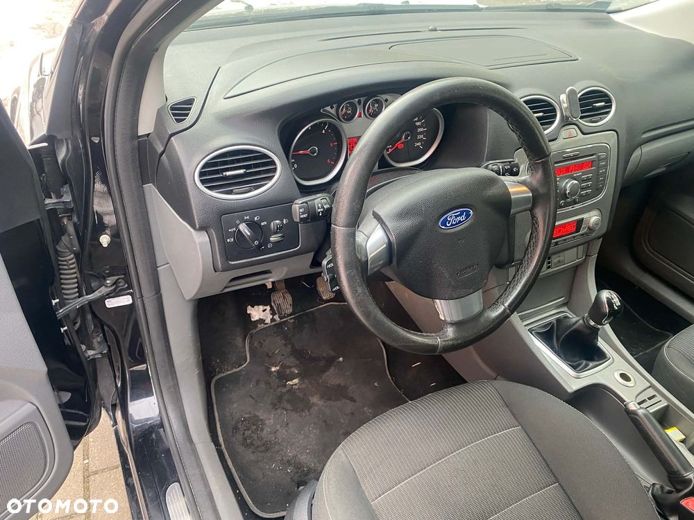 Ford Focus 1.8 TDCi FX - 9
