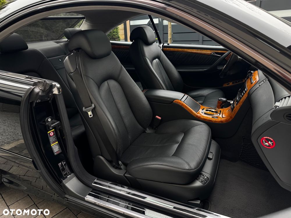 Mercedes-Benz CL - 29