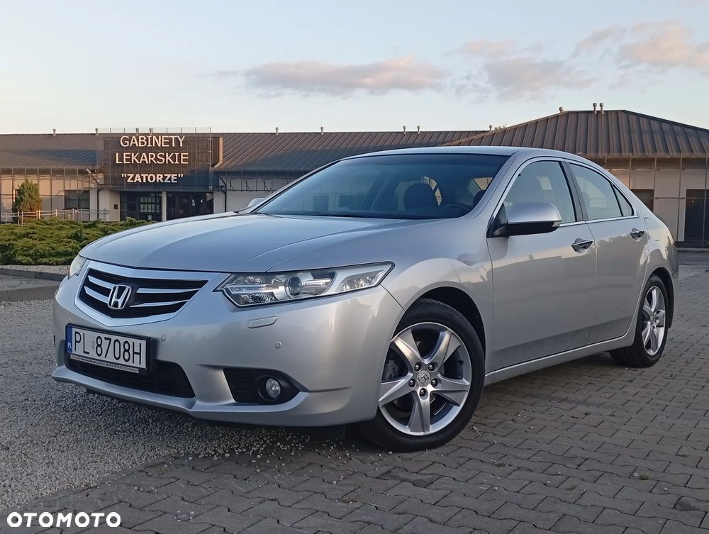 Honda Accord 2.0 Elegance 50 Jahre Edition - 1