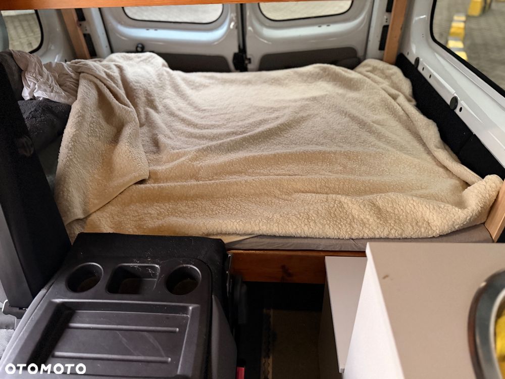 Opel Vivaro KamperVan - 21