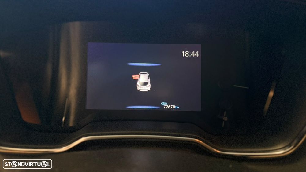Toyota Corolla 1.8 Hybrid Square Collection - 23