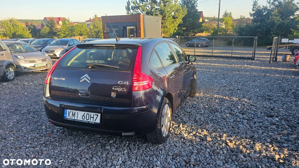 Citroën C4 1.4 16V Equilibre - 6