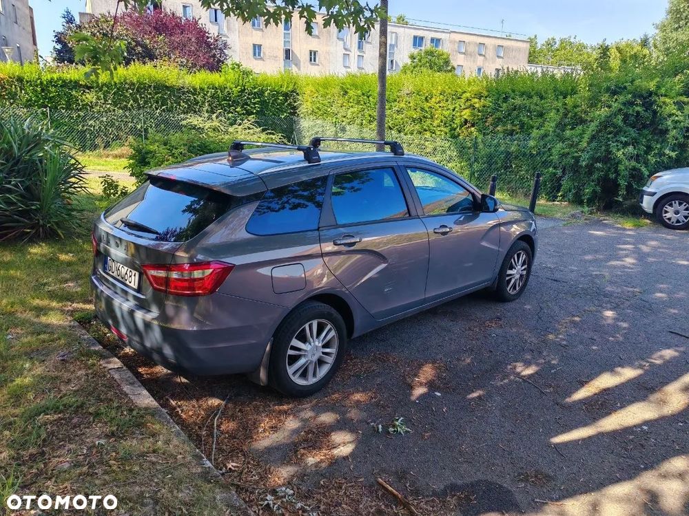 Lada Inny - 19