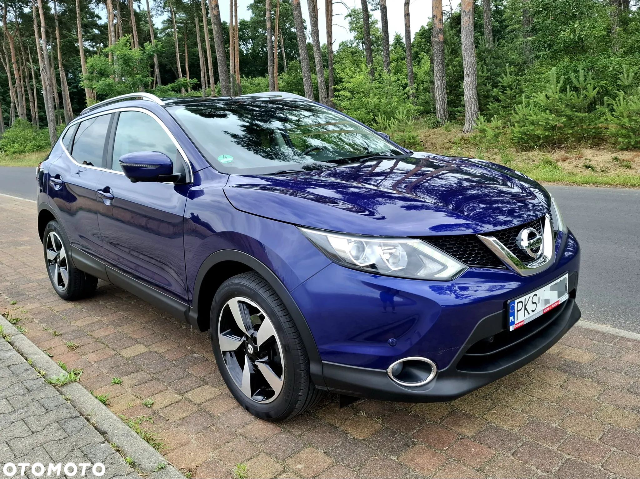 Nissan Qashqai - 1