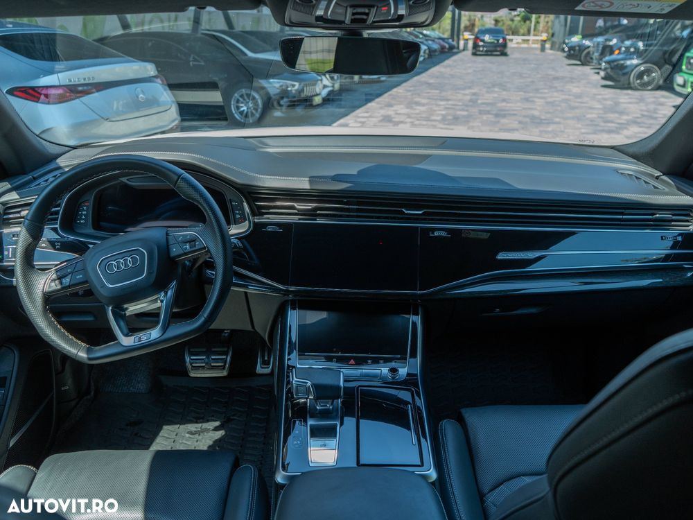 AUDI Q8 2022 — imagine 29