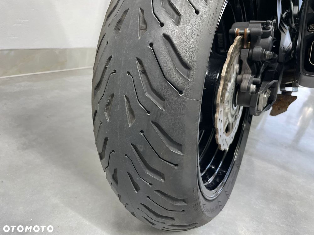 Kawasaki Versys 1000 - 23